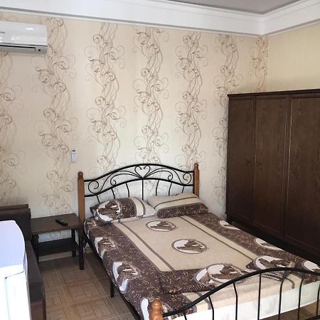 White House Hotel Gagra Luaran gambar